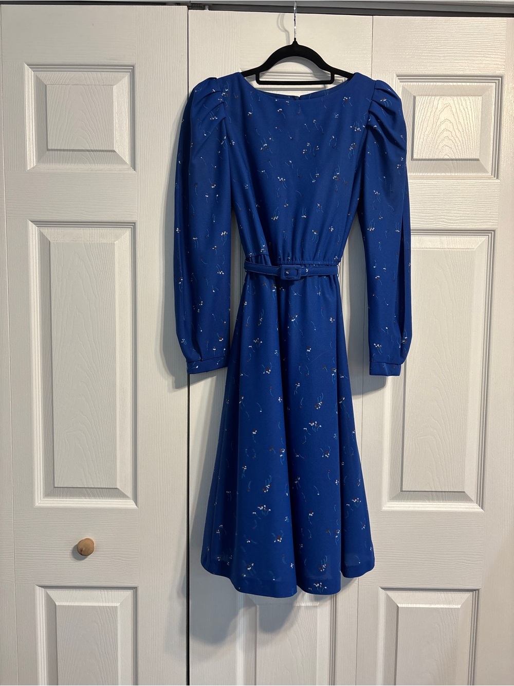 Vintage Long Sleeve ditsy floral mini Dress with Belt women’s 5/small royal blue